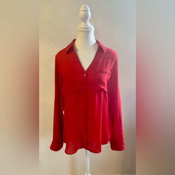 EXPRESS - Women’s ORIGINAL FIT CONVERTIBLE SLEEVE PORTOFINO BLOUSE - Red - Picture 1 of 5